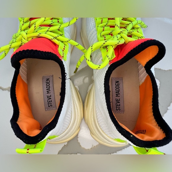 Steve Madden Mac White Multi Sneakers - Sz 7 - Picture 8 of 12